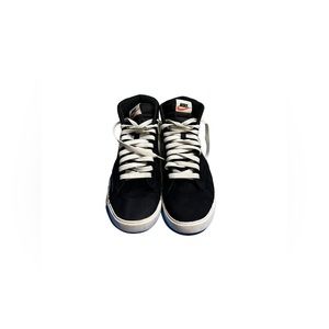 NIKE HIGHTOP VINTAGE BLAZER 7.5